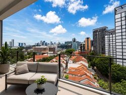 111 Emerald Hill (D9), Apartment #571758711